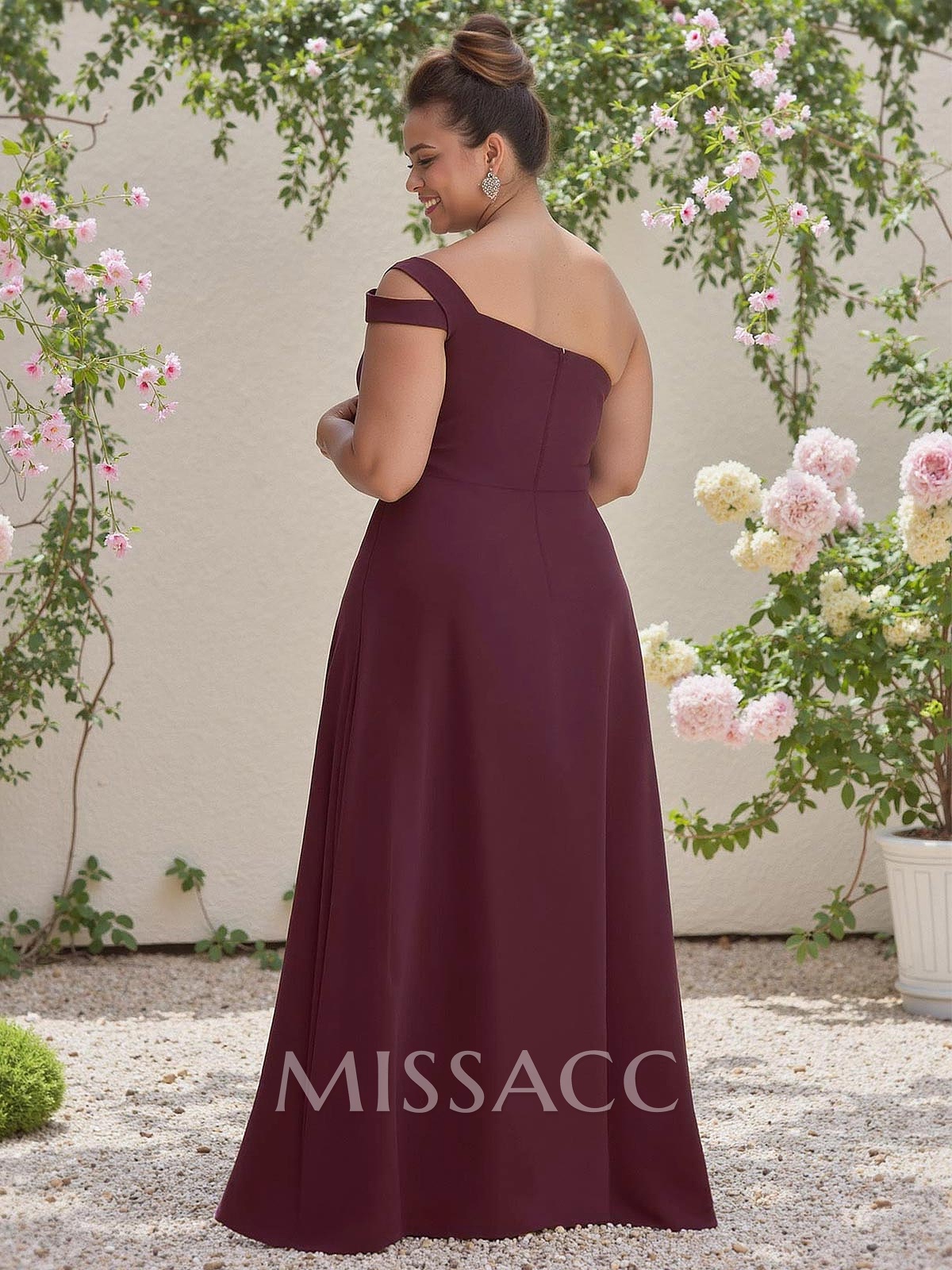 Classic A-Line One-Shoulder Chiffon Bridesmaid Dresses With High Split Classic A-Line One-Shoulder Chiffon Bridesmaid Dresses With High Split