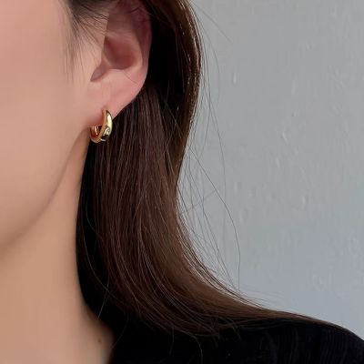 Vintage Oval Hoop Earrings