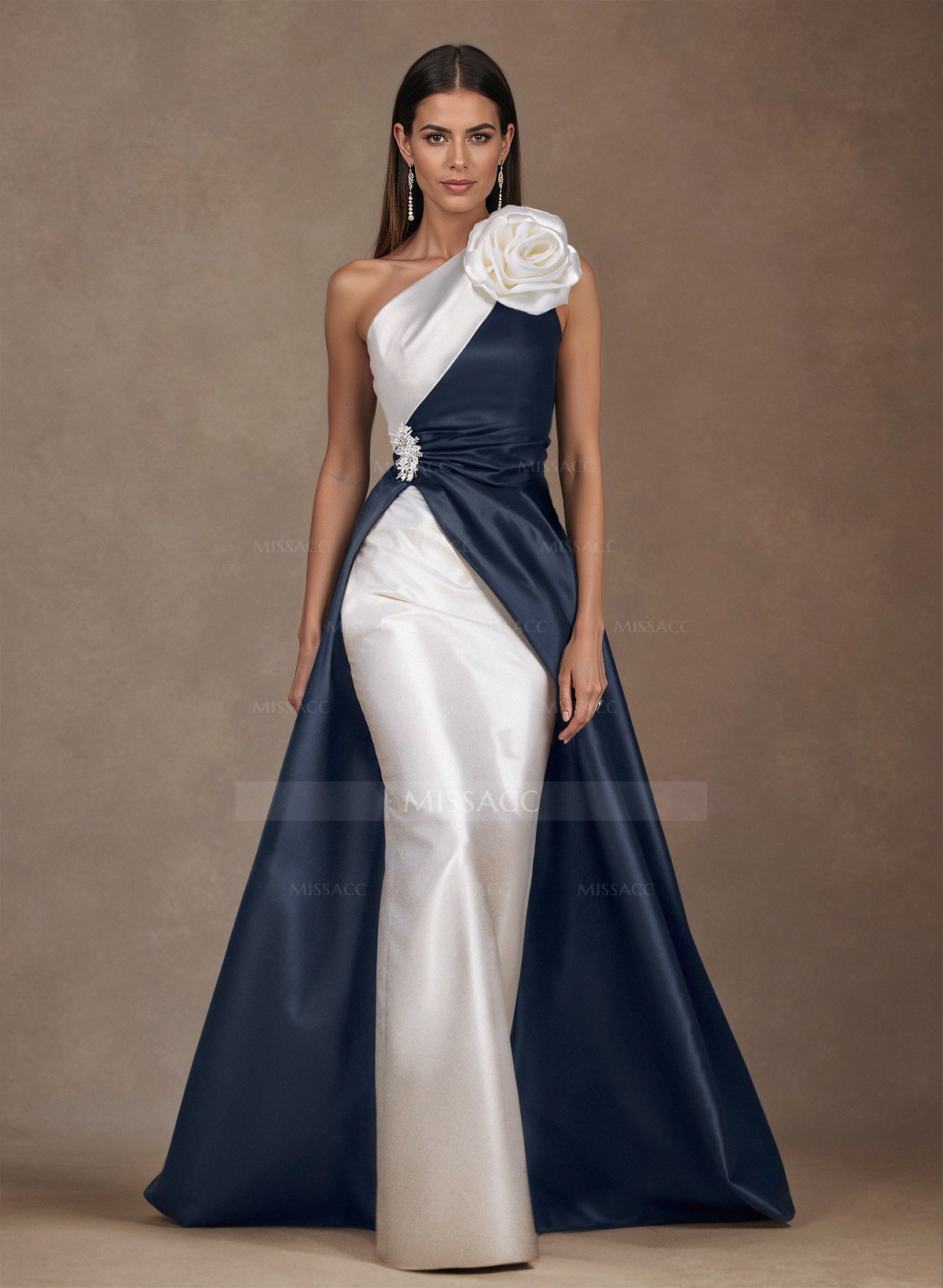 Unique Flower(s) One-Shoulder Overskirt Floor-Length Satin Evening Dresses