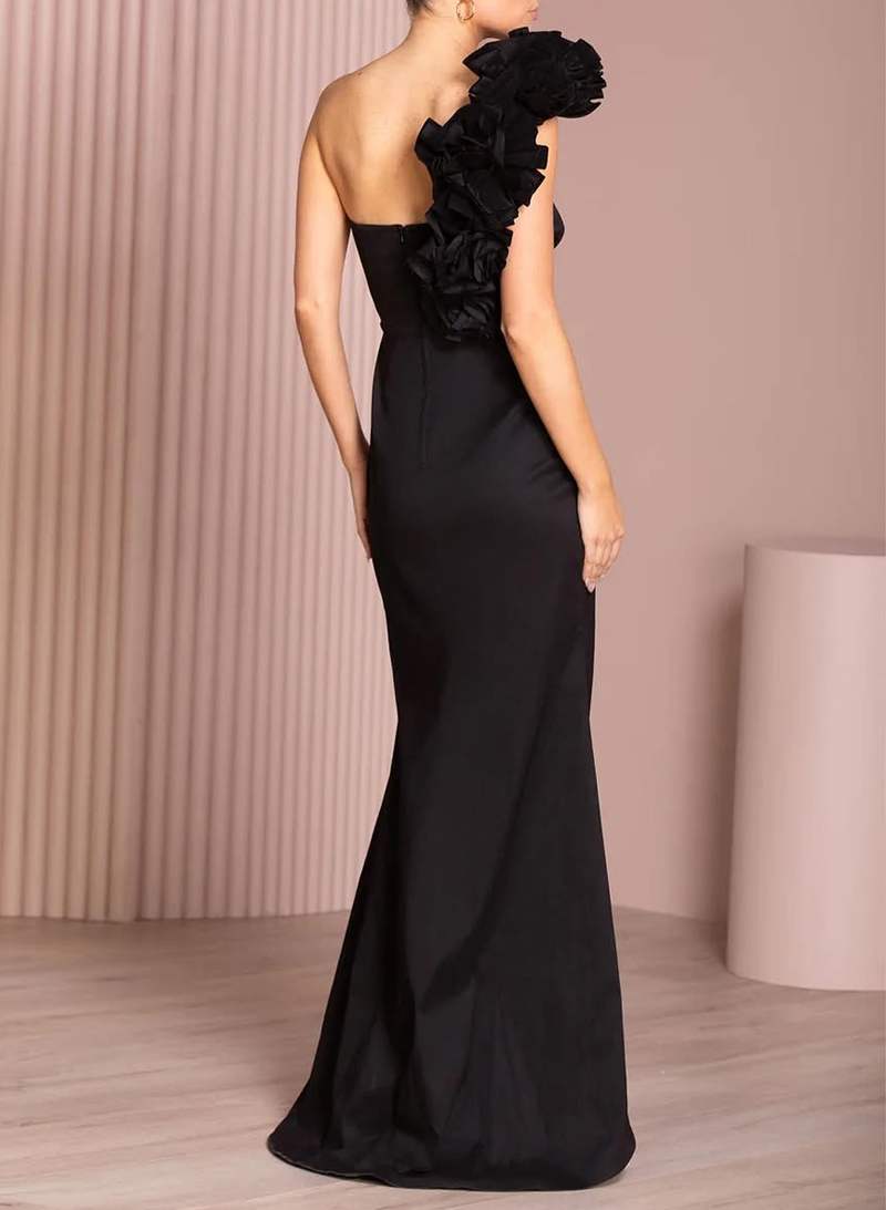 Elegant Flower(s) One-Shoulder Split Front Satin Mother Of The Bride Dresses