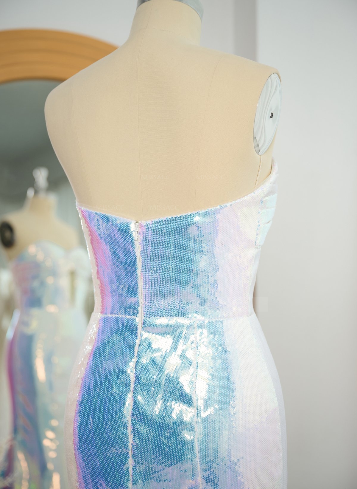 Sparkle & Shine Bow(s) Sweetheart Mermaid Sweep Train Sequined Prom Dresses