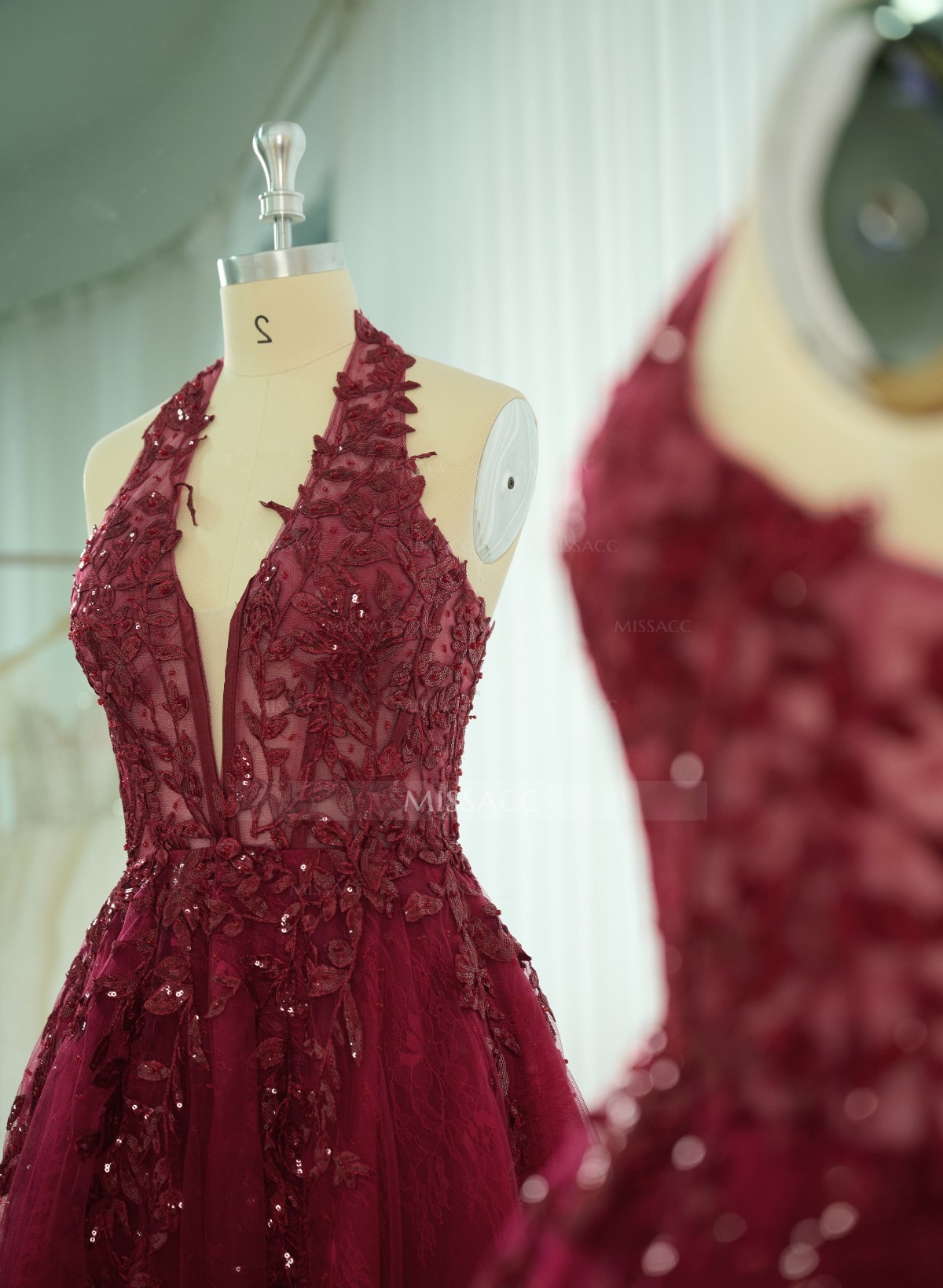 Shiny Halter Lace Illusion Corset A-Line Sweep Train Tulle Prom Dresses