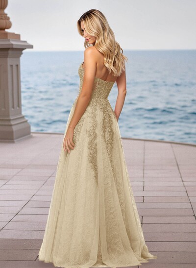 Shiny Halter Lace Illusion Corset A-Line Sweep Train Tulle Prom Dresses