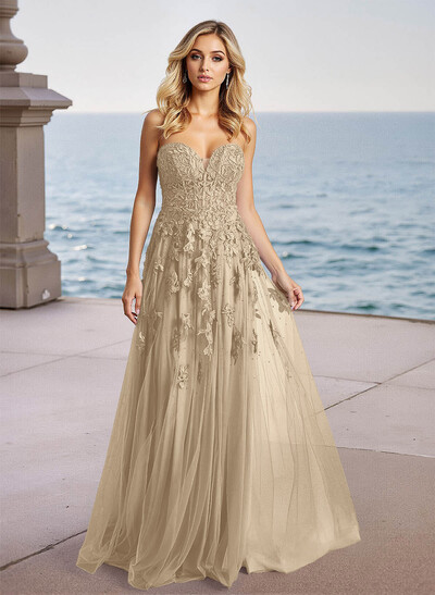 Dreamy Lace Sweetheart Illusion Corset A-Line Sweep Train Tulle Prom Dresses