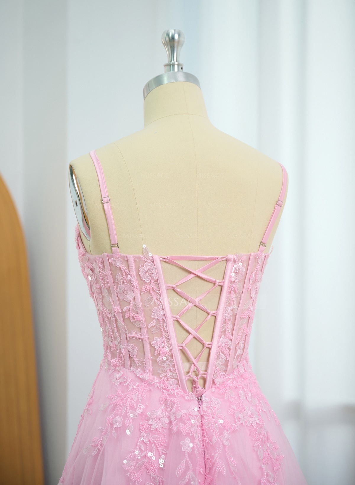 Sweet & Flow A-Line V-Neck Lace/Tulle/Silk Like Satin Prom Dresses With Appliques Lace