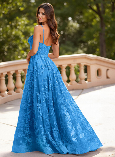 Dreamy V-Neck Spaghetti Straps A-Line Sweep Train Lace/Tulle Prom Dresses