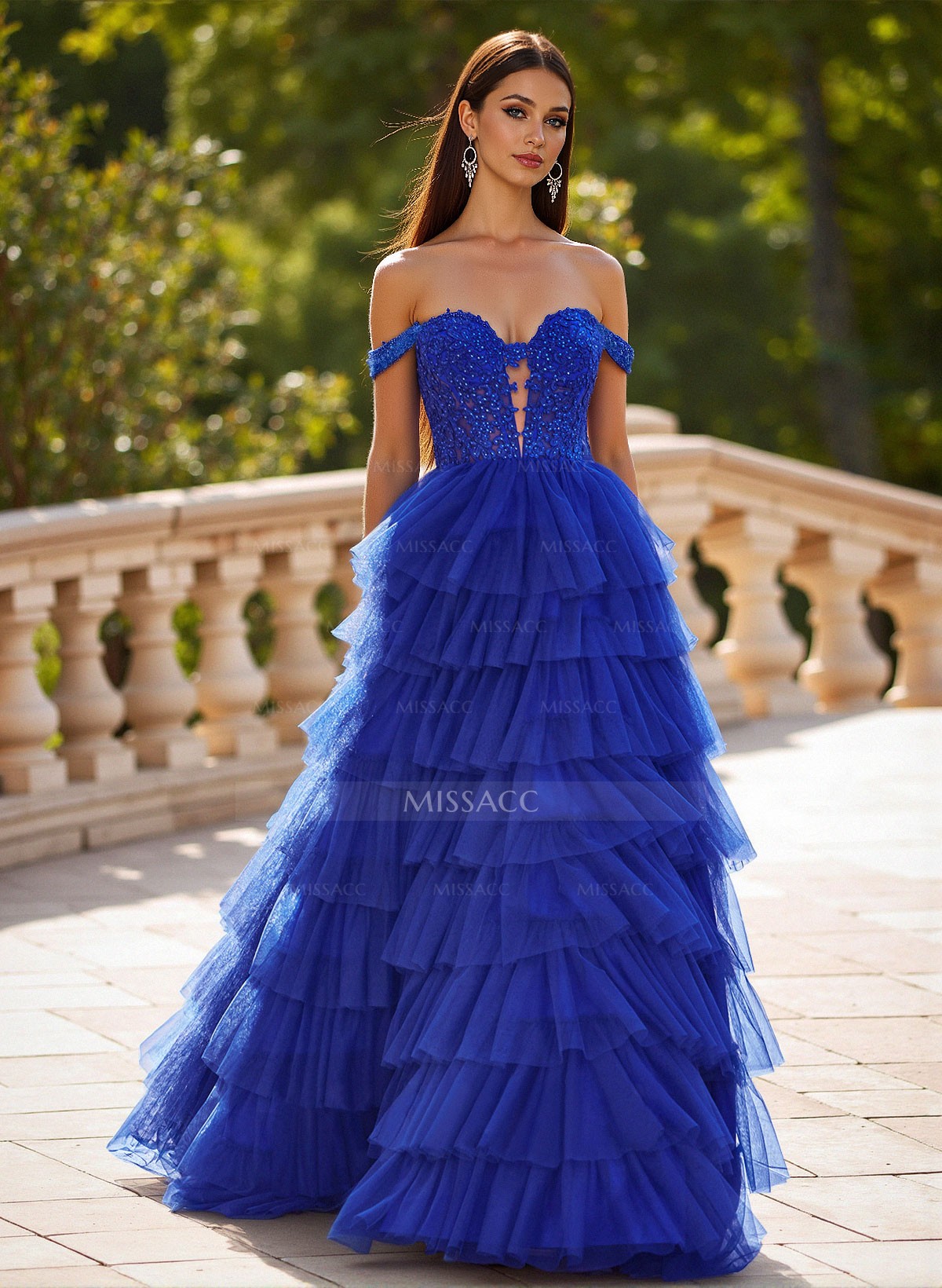 Elegant Off-The-Shoulder A-Line Sweep Train Tulle Prom Dresses With Lace