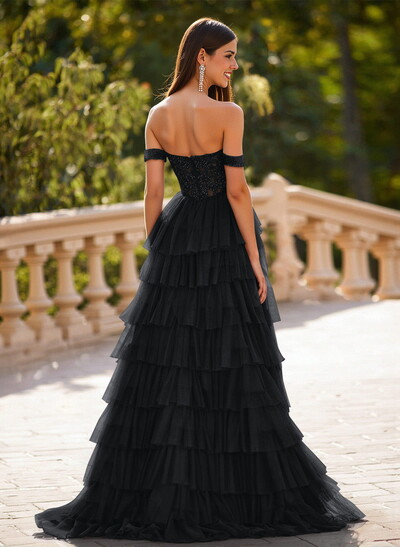 Elegant Off-The-Shoulder A-Line Sweep Train Tulle Prom Dresses With Lace
