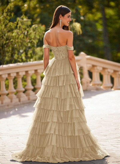 Elegant Off-The-Shoulder A-Line Sweep Train Tulle Prom Dresses With Lace