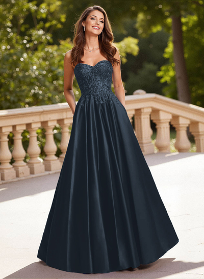 Elegant Lace Sweetheart Pockets A-Line Sweep Train Satin Prom Dresses