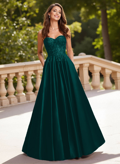 Elegant Lace Sweetheart Pockets A-Line Sweep Train Satin Prom Dresses