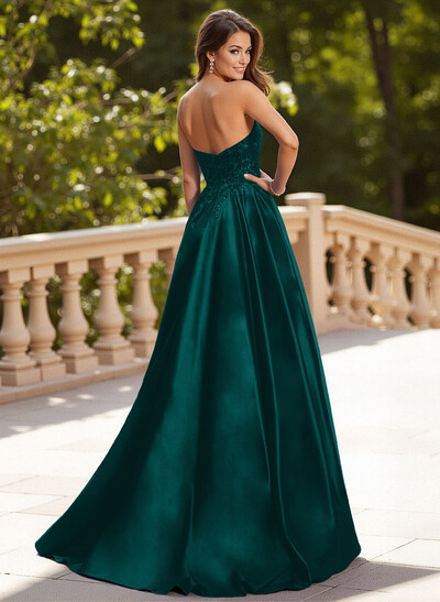 Elegant Lace Sweetheart Pockets A-Line Sweep Train Satin Prom Dresses