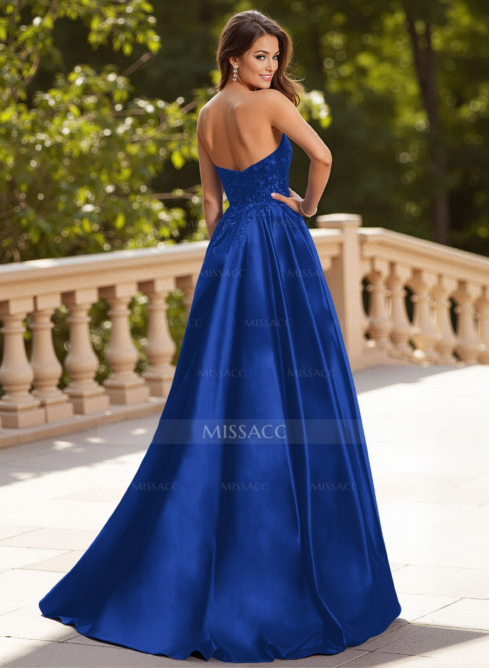 Elegant Lace Sweetheart Pockets A-Line Sweep Train Satin Prom Dresses