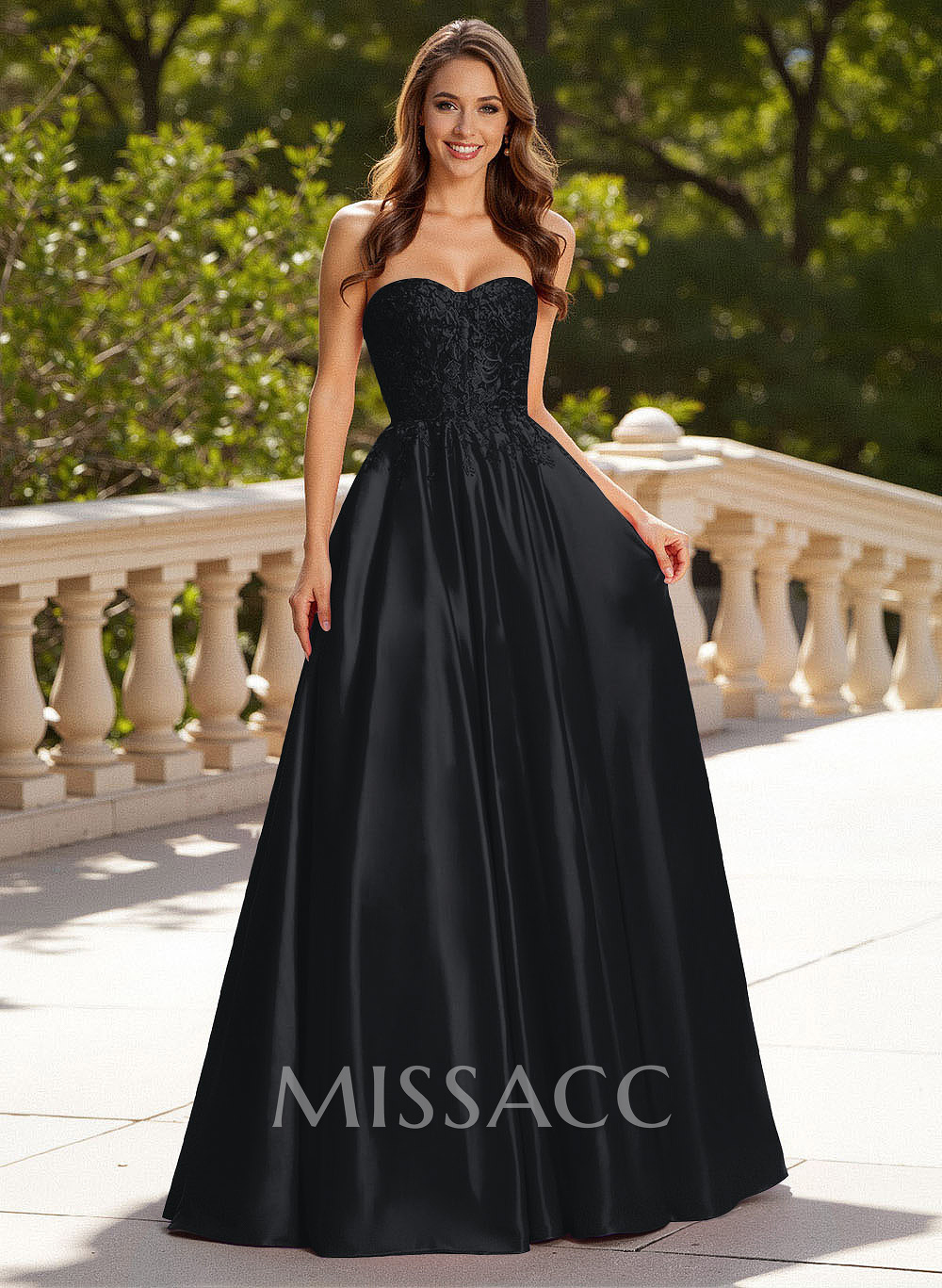 Elegant Lace Sweetheart Pockets A-Line Sweep Train Satin Prom Dresses