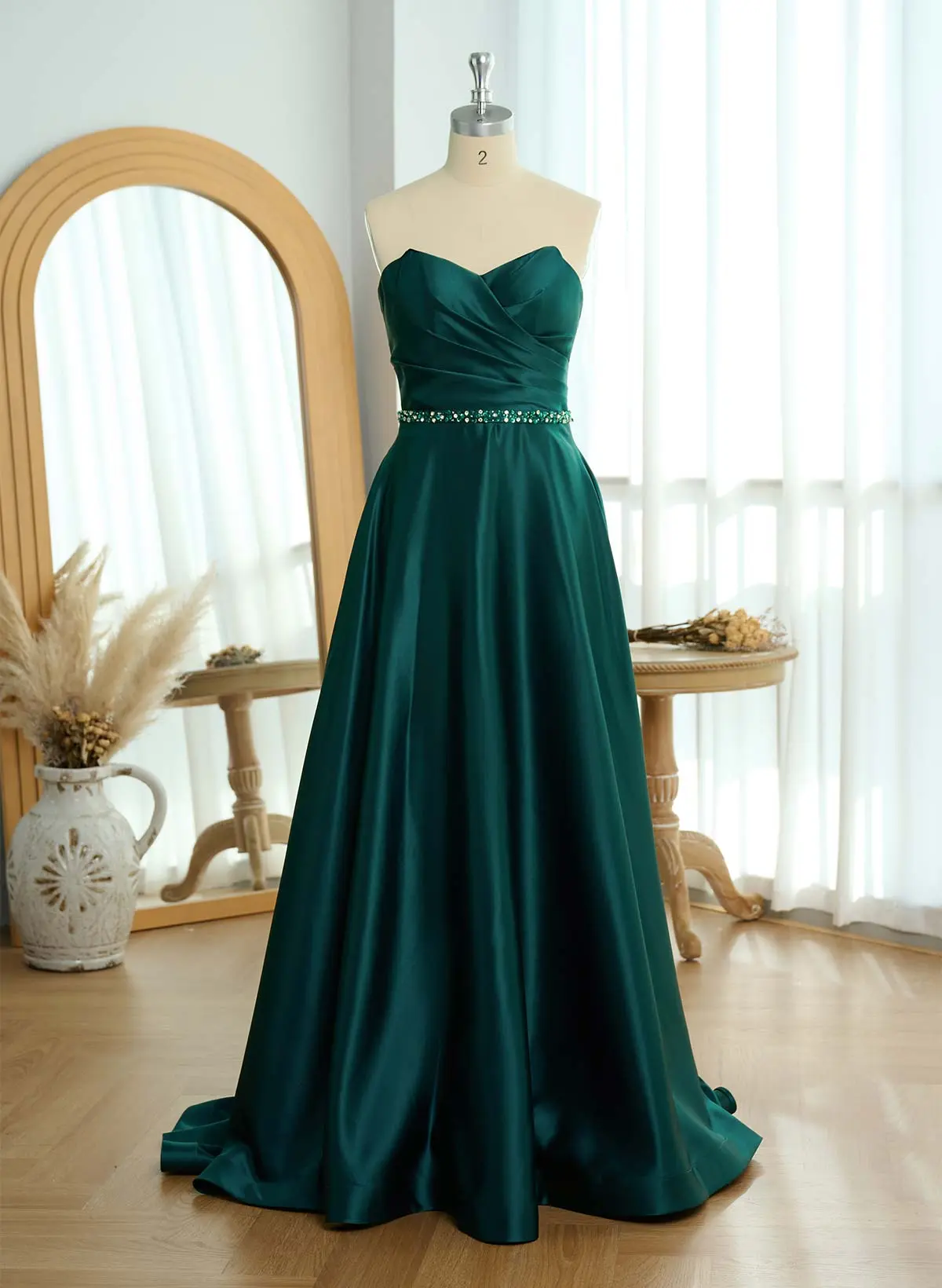 Elegant Sweetheart A-Line Sweep Train Satin Prom Dresses With Sequins