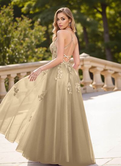 Dreamy Lace V-Neck Illusion Corset A-Line Floor-Length Tulle Prom Dresses