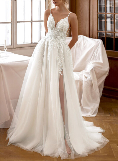 Free-Spirited A-Line V-Neck Floral Lace Tulle Wedding Dresses With High Split