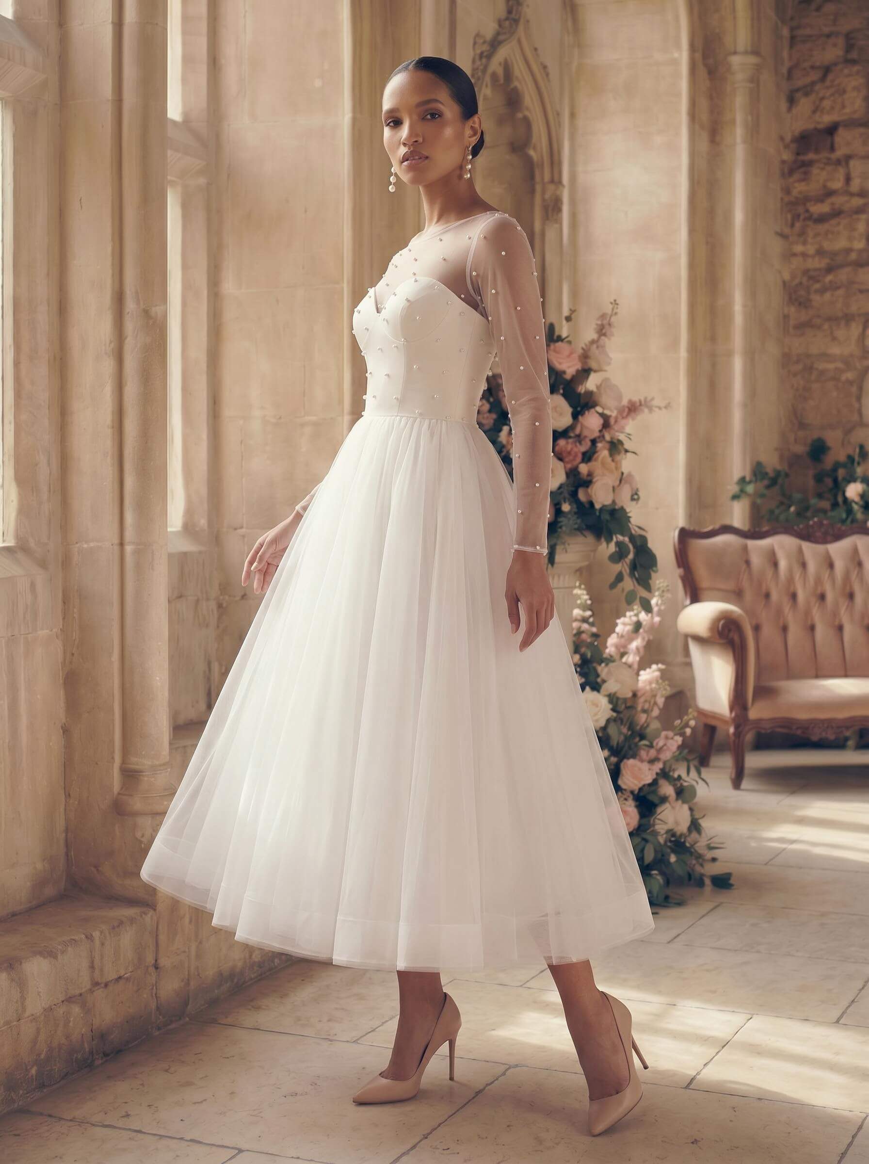 Elegant Beading Illusion Neck Long Sleeves A-Line Tea-Length Tulle Wedding Dresses Elegant Beading Illusion Neck Long Sleeves A-Line Tea-Length Tulle Wedding Dresses