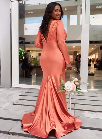 Trumpet/Mermaid Plunge Neck Long Sleeves Sweep Train Charmeuse Bridesmaid Dresses With Pleated