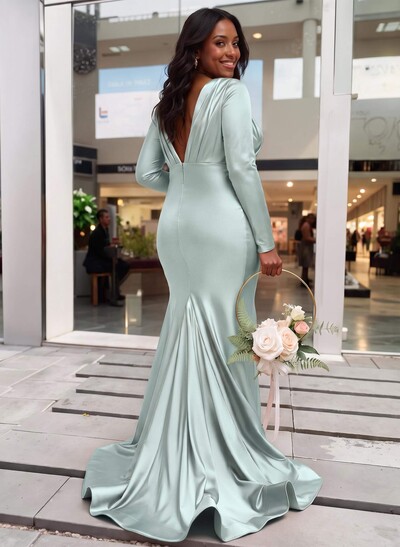 Trumpet/Mermaid Plunge Neck Long Sleeves Sweep Train Charmeuse Bridesmaid Dresses With Pleated