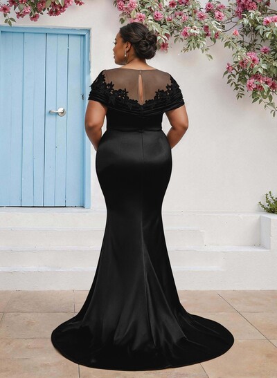 Trumpet/Mermaid Illusion Neck Sleeveless Sweep Train Bridesmaid Dresses With Pleated/Appliques Lace