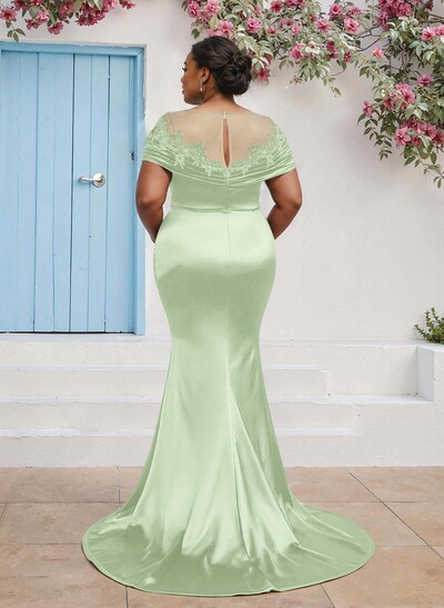 Trumpet/Mermaid Illusion Neck Sleeveless Sweep Train Bridesmaid Dresses With Pleated/Appliques Lace