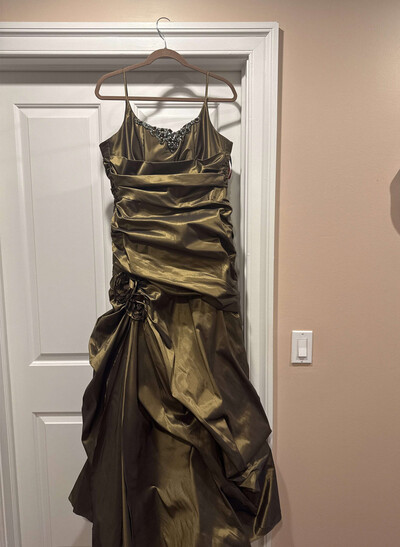 Elegant V-Neck Sleeveless A-Line Floor-Length Evening Dresses With Beading/Rhinestone/Flower(s)