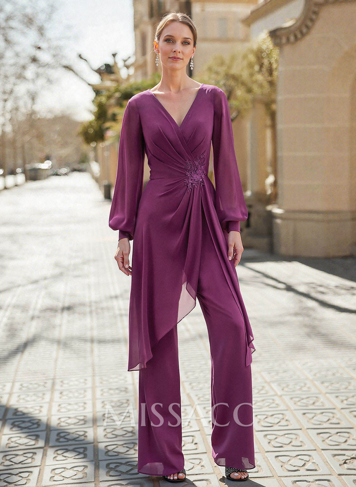 Jumpsuit/Pantsuit V-Neck Long Sleeves Floor-Length Chiffon Evening Dresses With Appliques Lace Jumpsuit/Pantsuit V-Neck Long Sleeves Floor-Length Chiffon Evening Dresses With Appliques Lace