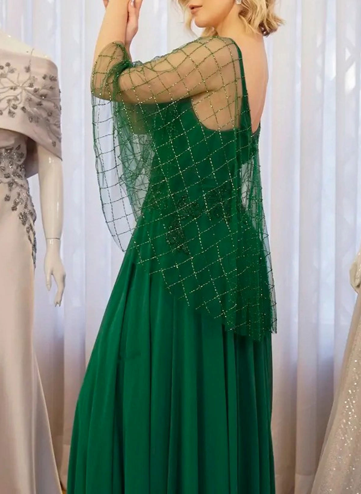 Elegant V-Neck Cape Sleeves A-Line Sweep Train Chiffon Evening Dresses With Sequins/Lace