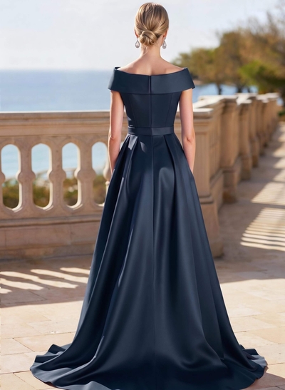 Elegant Off-The-Shoulder Sleeveless Detachable Satin Mother Of The Bride Dresses With Bow(s)