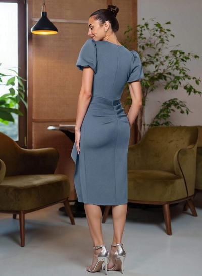 Sheath/Column Scoop Neck Knee-Length Crepe Satin Mother Of The Bride Dresses
