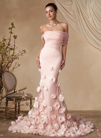 Trumpet/Mermaid Off-The-Shoulder Sleeveless Sweep Train Mother Of The Bride Dresses With Flower(s)