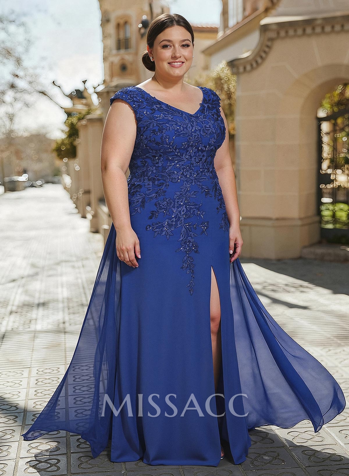 Sheath/Column V-Neck Sleeveless Chiffon Mother Of The Bride Dresses With Appliques Lace/High Split