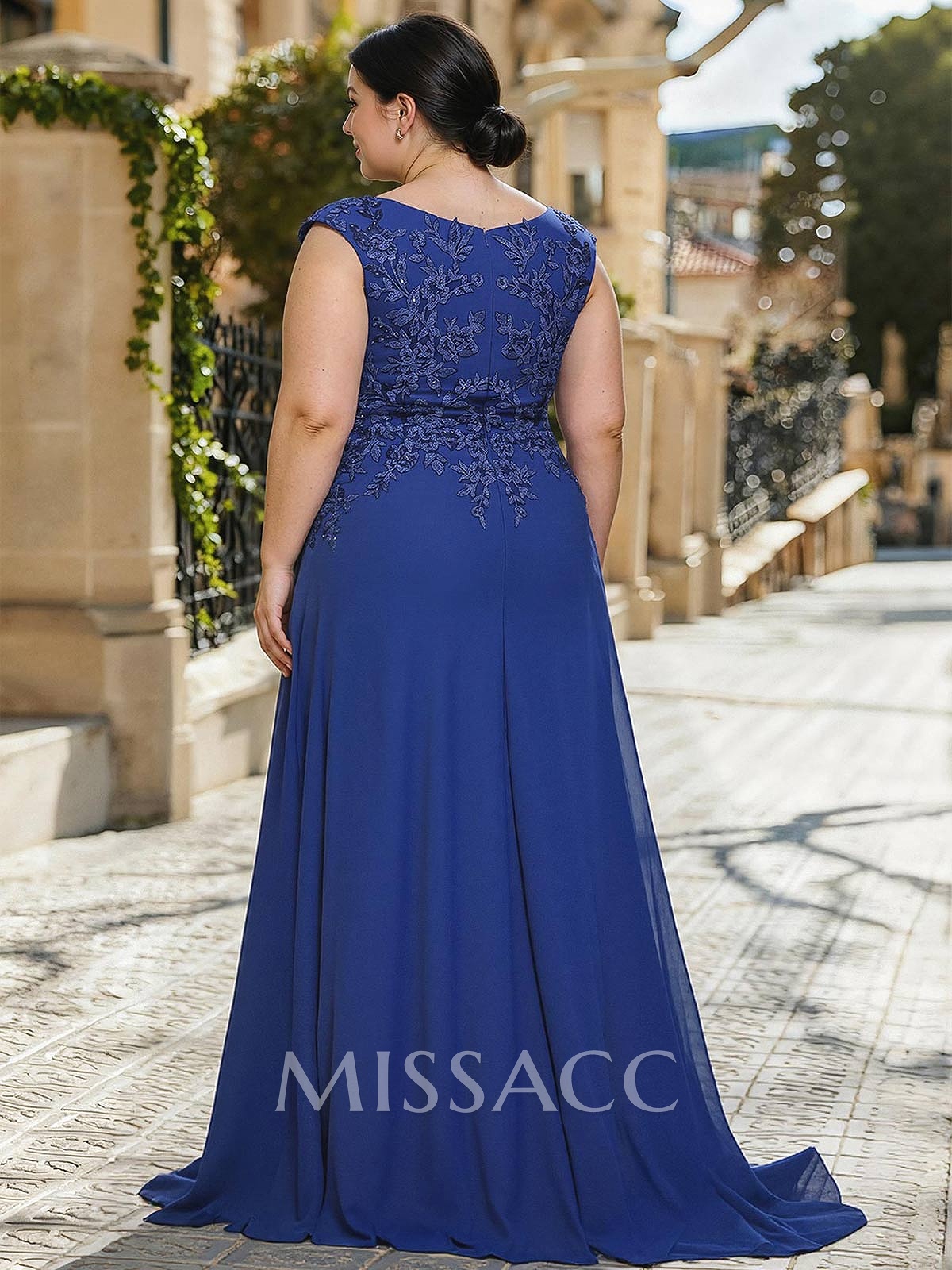 Sheath/Column V-Neck Sleeveless Chiffon Mother Of The Bride Dresses With Appliques Lace/High Split Sheath/Column V-Neck Sleeveless Chiffon Mother Of The Bride Dresses With Appliques Lace/High Split