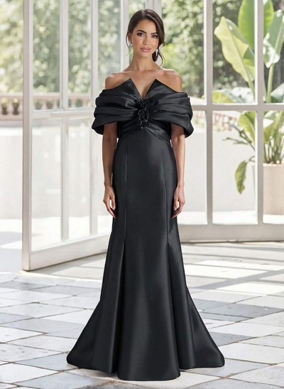 Trumpet/Mermaid Off-The-Shoulder Sweep Train Satin Mother Of The Bride Dresses
