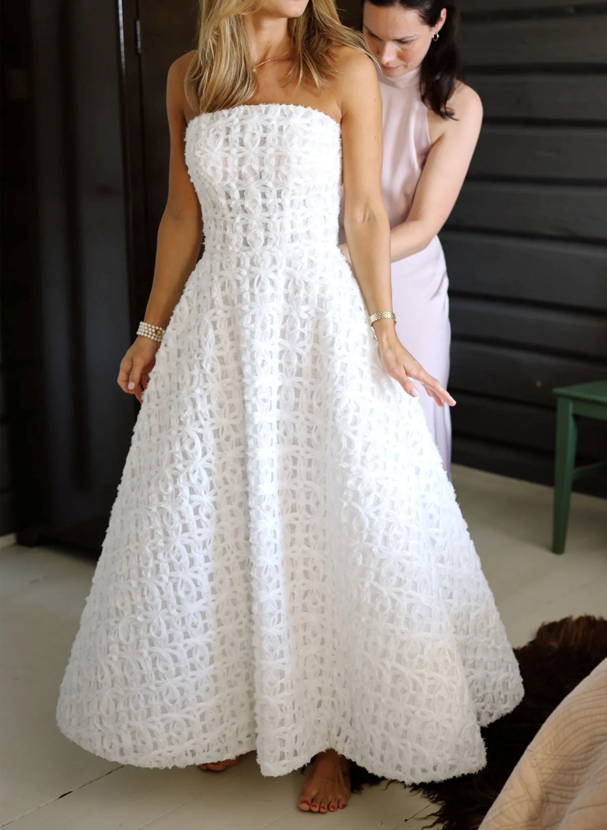 Elegant Strapless Sleeveless A-Line Ankle-Length Lace Wedding Dresses