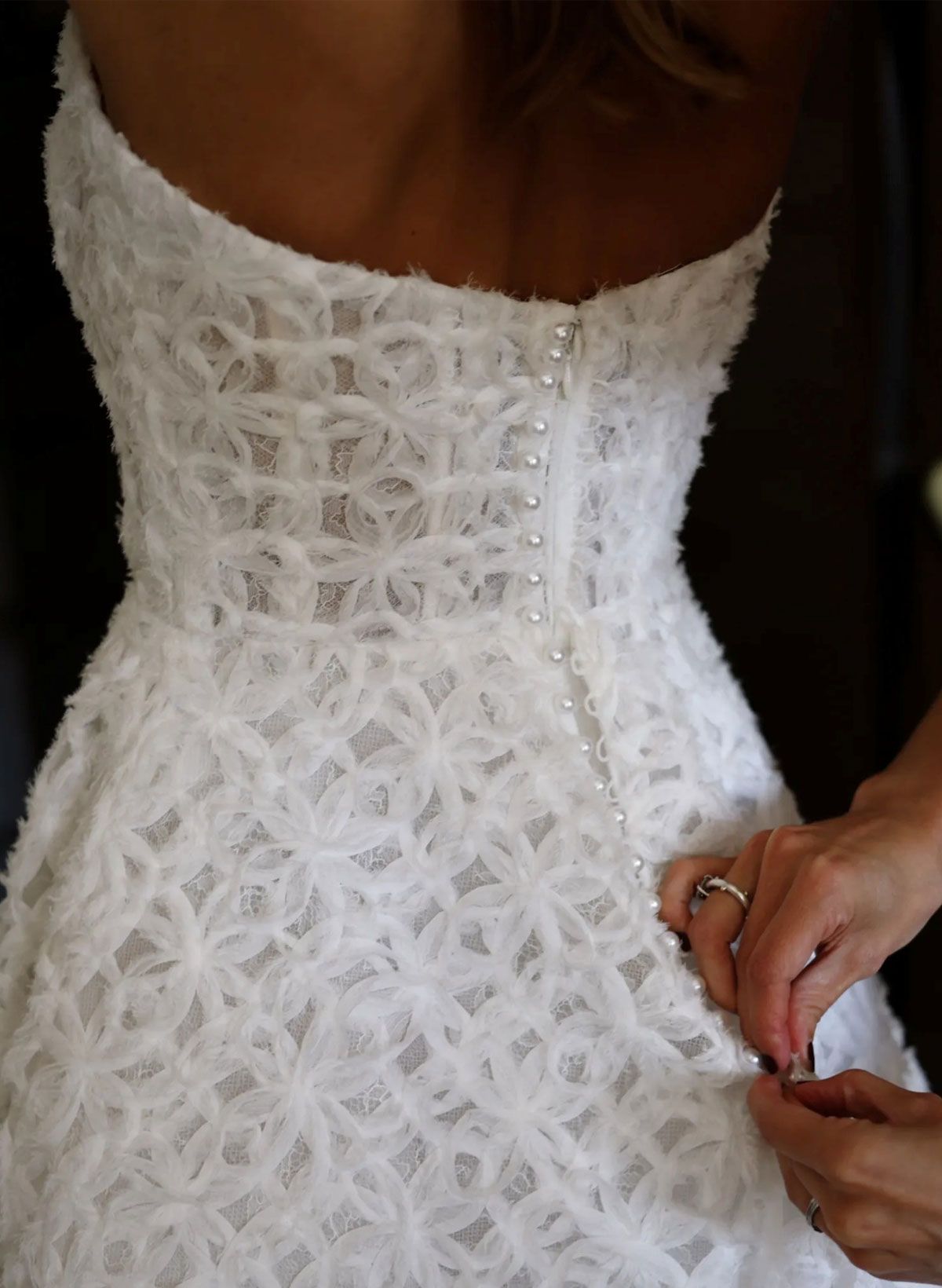 Elegant Strapless Sleeveless A-Line Ankle-Length Lace Wedding Dresses