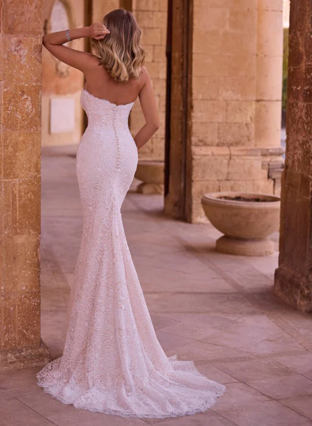 Sheath/Column Sweetheart Sleeveless Sweep Train Wedding Dresses With Overskirt Dress