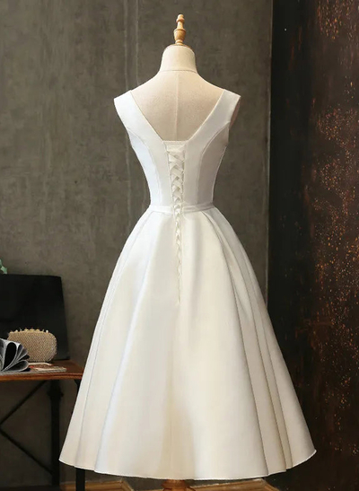 Elegant V-Neck Sleeveless A-Line Tea-Length Matte Satin Cocktail Dresses With Bow(s)