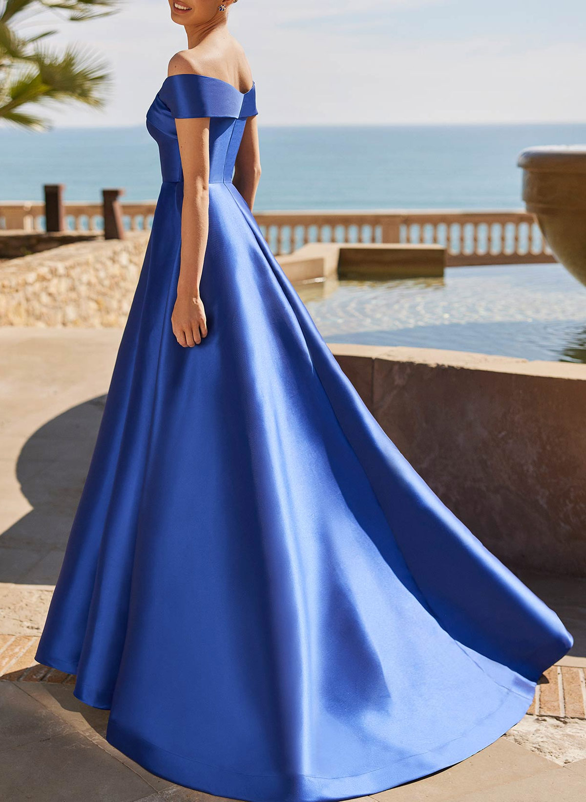 Elegant Off-The-Shoulder Sleeveless A-Line Sweep Train Satin Evening Dresses With High Split