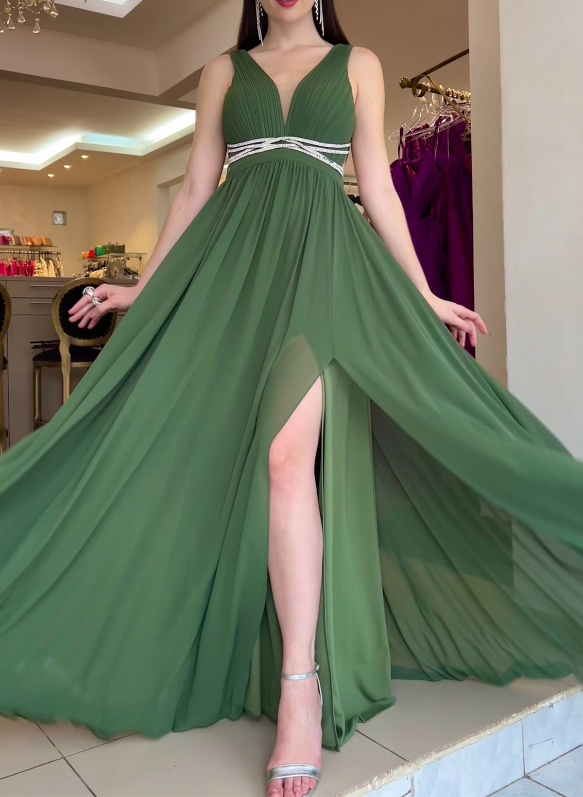 A-Line Plunge Neck Sleeveless Floor-Length Chiffon Evening Dresses With Beading/High Split
