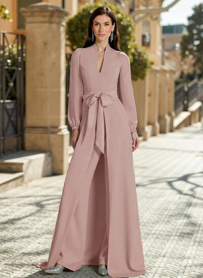 Sheath Column V-Neck Long Sleeves Sweep Train Elastic Satin Mother Of The Bride Dresses With Bow(s)