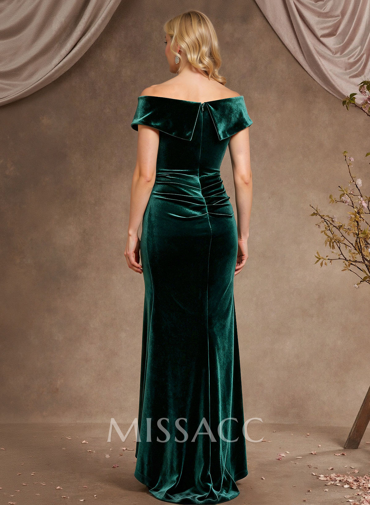Sheath Column Bateau Neck Sleeveless Floor-Length Velvet Mother Of The Bride Dresses With Sweeping Side Drape