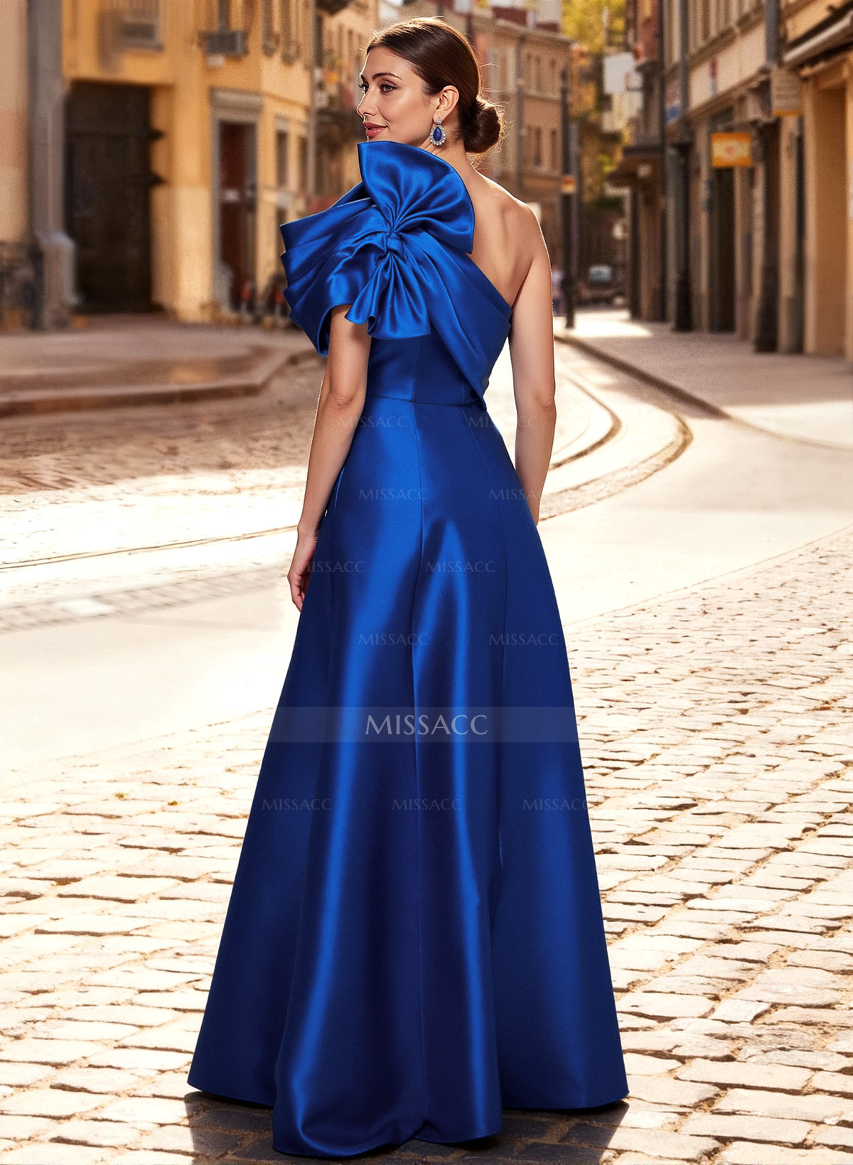 A-Line One-Shoulder Sleeveless Floor-Length Satin Mother Of The Bride Dresses With Bow(s)/Pockets
