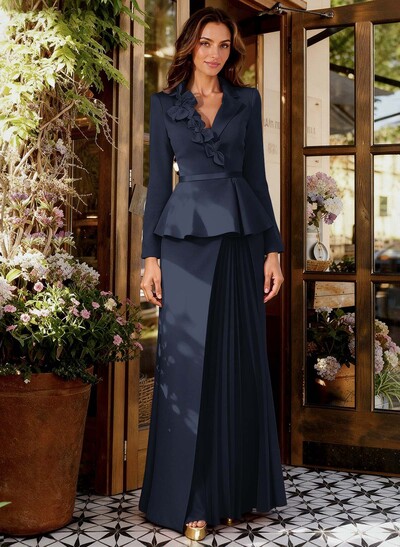 Sheath/Column V-Neck Long Sleeves Floor-Length Elastic Satin Mother Of The Bride Dresses With Pleated/Flower(s)
