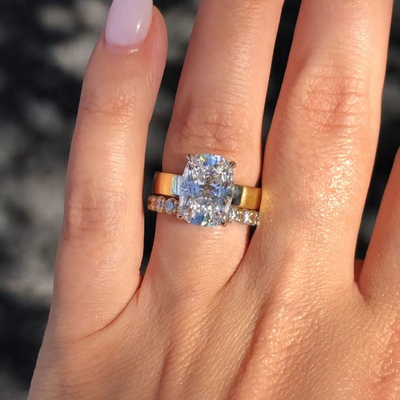 4CT Round Cut/Oval Cut Moissanite Engagement Rings Sets In Sterling Silver