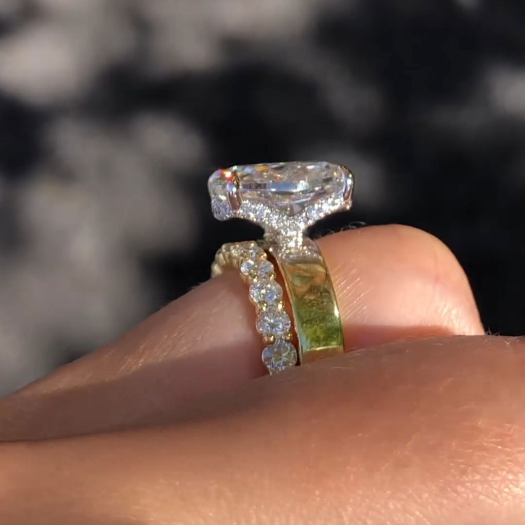 4CT Round Cut/Oval Cut Moissanite Engagement Rings Sets In Sterling Silver