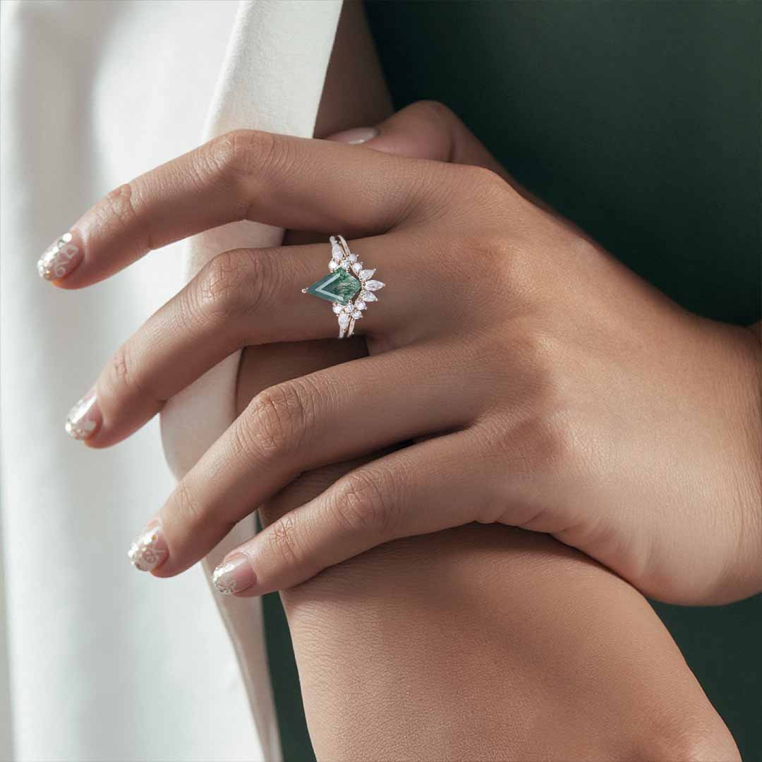 1CT Kite Cut Moissanite/Moss Agate Engagement Rings Sets In Sterling Silver
