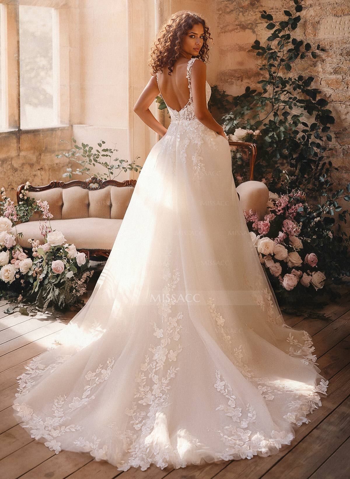 A-Line Plunge Neck Sleeveless Court Train Wedding Dresses With Appliques Lace