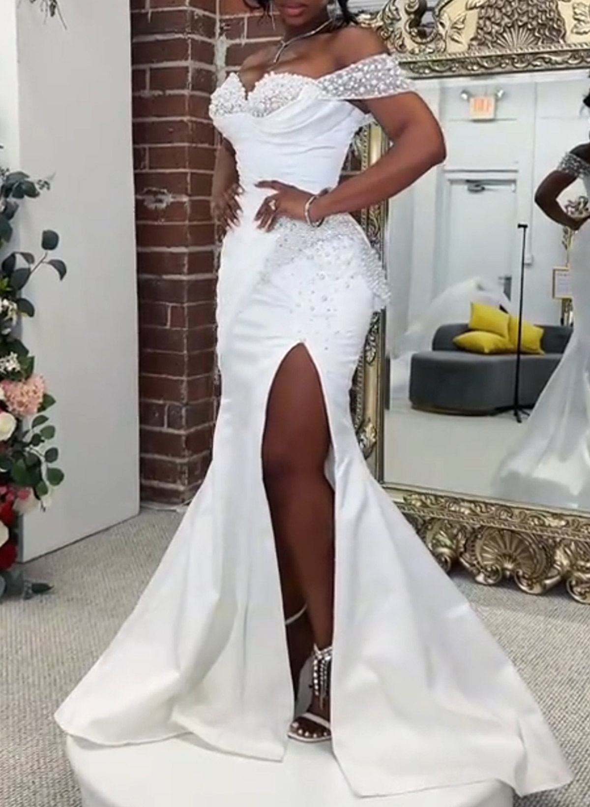 Elegant Off-The-Shoulder/Sweetheart Mermaid Sweep Train Matte Satin Wedding Dresses With Beading/High Split